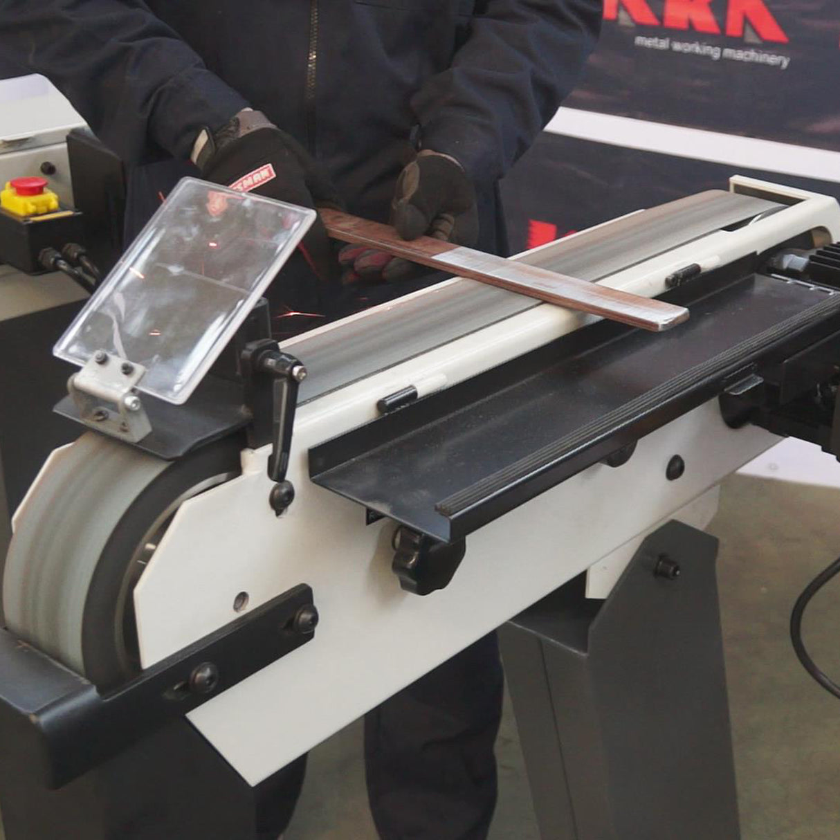 Kaka Industrial BG-3 Belt Grinder, 3 x 79 in Belt Sander, Wheel Metal Belt Grinder/Sander, Sander with Cast Iron Base, High Speed Belt Grinder 220V-60HZ-1PH