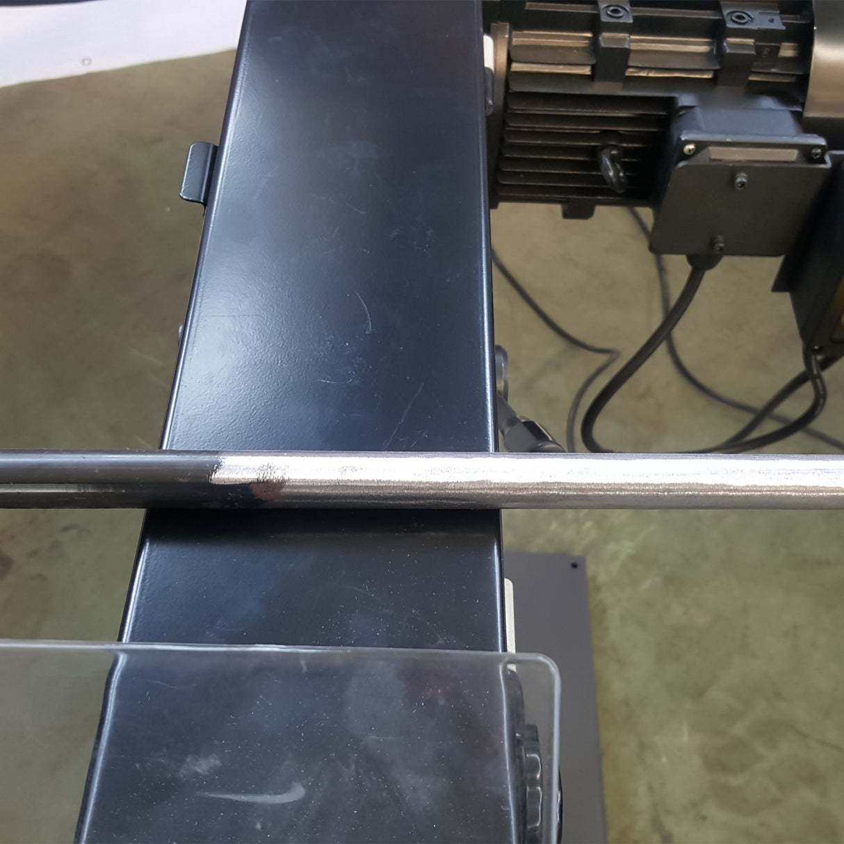 Kaka Industrial BG-6 Belt Grinder, 6 x 79 in Belt Sande, Wheel Metal Belt Grinder/Sander, Sander with Cast Iron Base, High Speed Belt Grinder 220V-60HZ-3PH