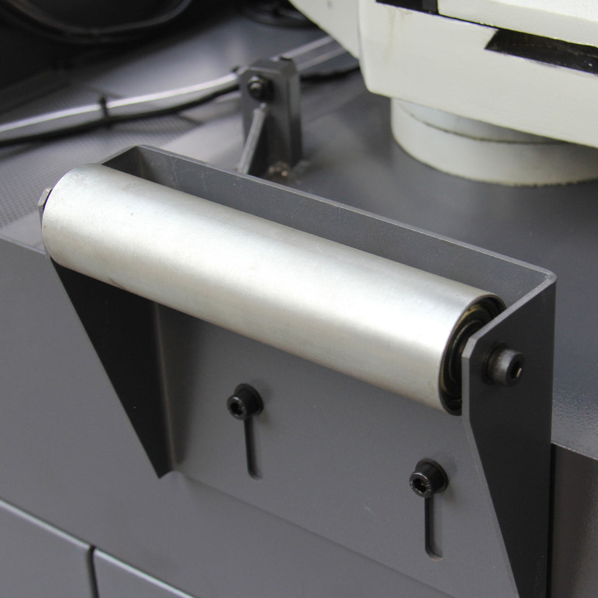 Metal Horizontal Band Saw Mitering Metal Band Saw with 7.8 inch x 4.7 inch Cutting | 45° Miter Angle, 1.1HP Motor for Steel and Aluminum, Auto Shut-Off Safety |BS-75G with Coolant System