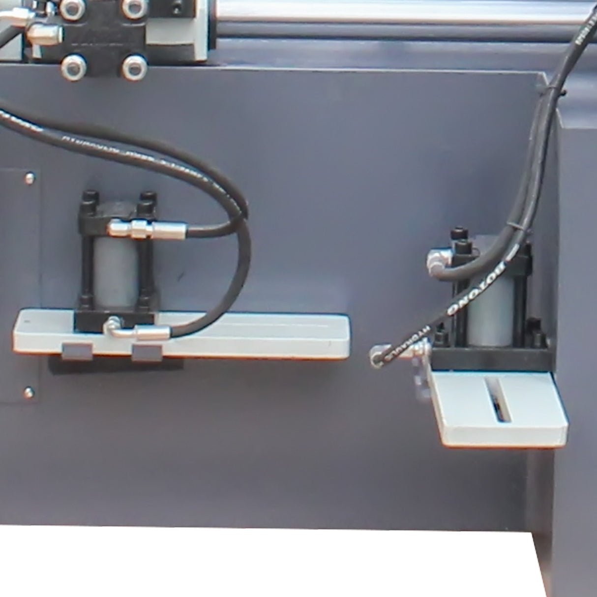 Metal Horizontal Band Saw,Double Column Band Saw, Hydraulic downfeed control, Max cutting capacity 11 inch with 220V 3PH motor TBK-11B