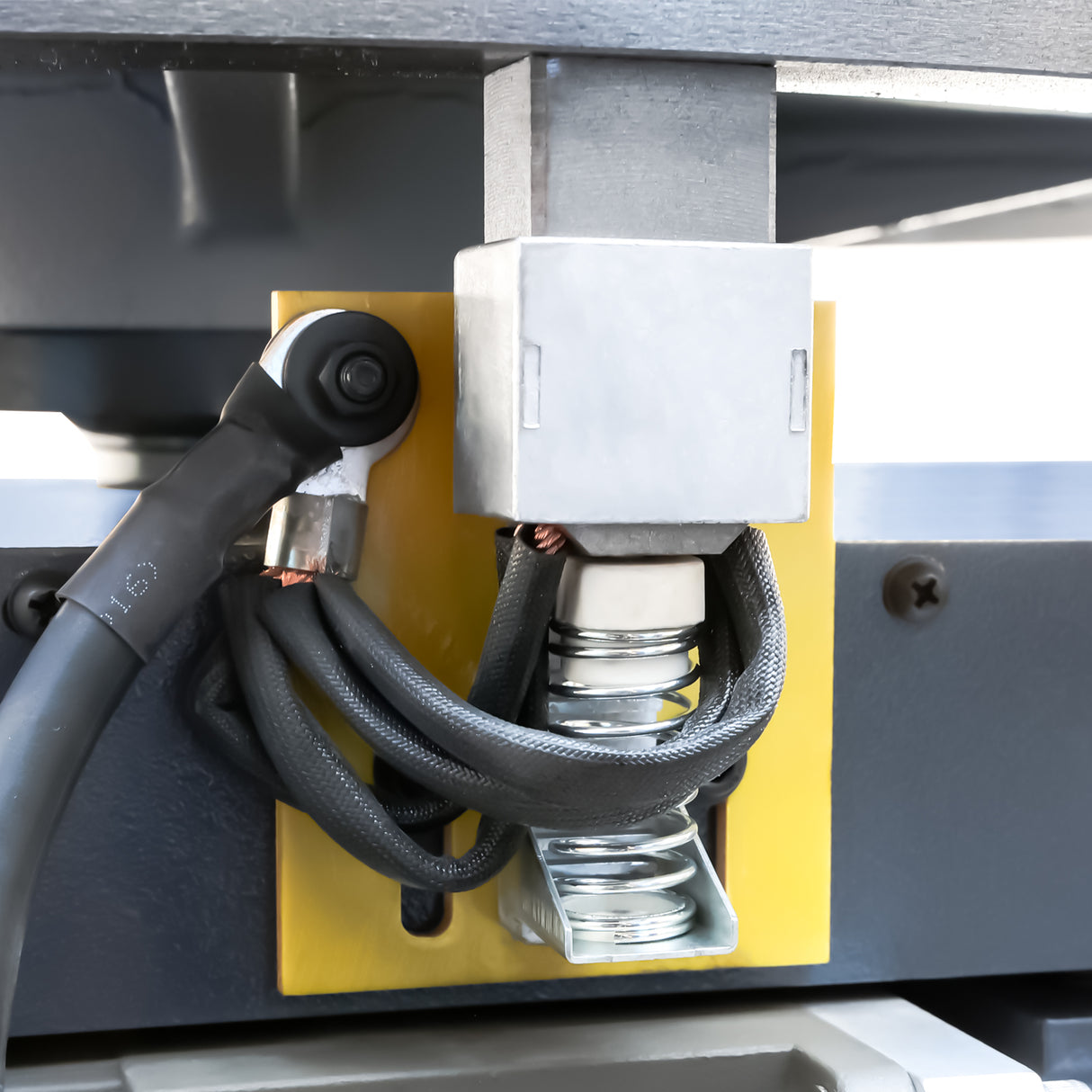 Welding Positioner 1105lbs (500KG) Variable Frequency Drive 60Hz 1-PH Cable Quick Connector Tilt Angle 0-135º Rotation Speed 0-5 RPM Stepless Speed Control 110V WP-500P