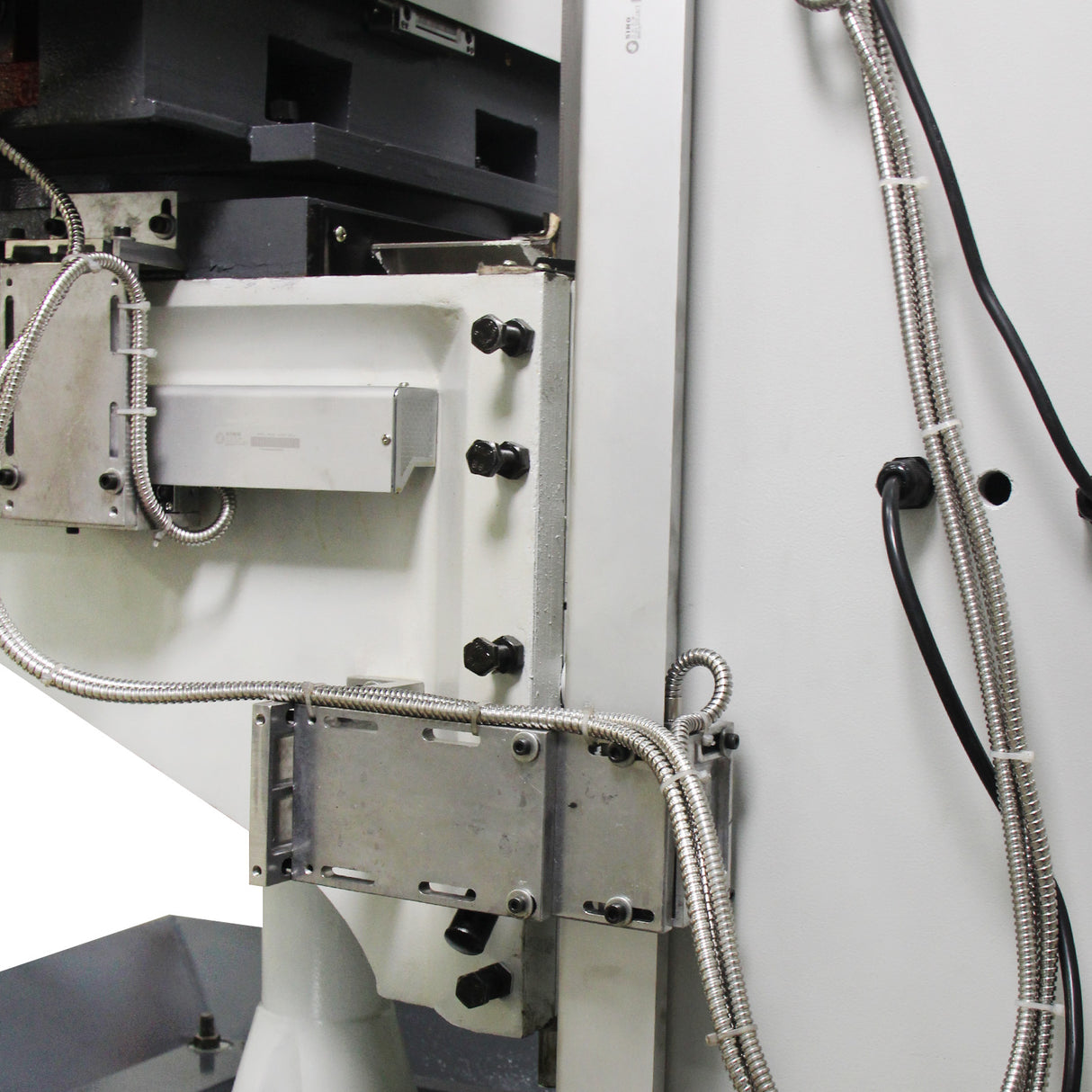 KAKA Industrial ZX-5325C Drilling and milling machine 230V460V-60HZ-3PH Main Moto power 1.5KW Gear Head Auto Feed Table Drilling and milling machine with 3 Axis DRO