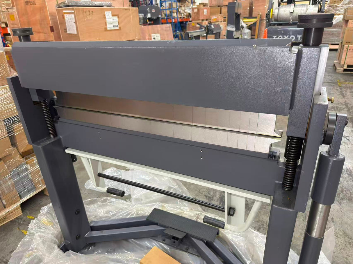 (Not Brand New) Pan and Box Brake Foot Clamp,50-Inch Max Clamping Bar Lift 1.9 Inch, Max Box Depth 2 Inch, Folding Angle 0-135 Degree, Sheet Metal Folding Machine,PBB-5014A