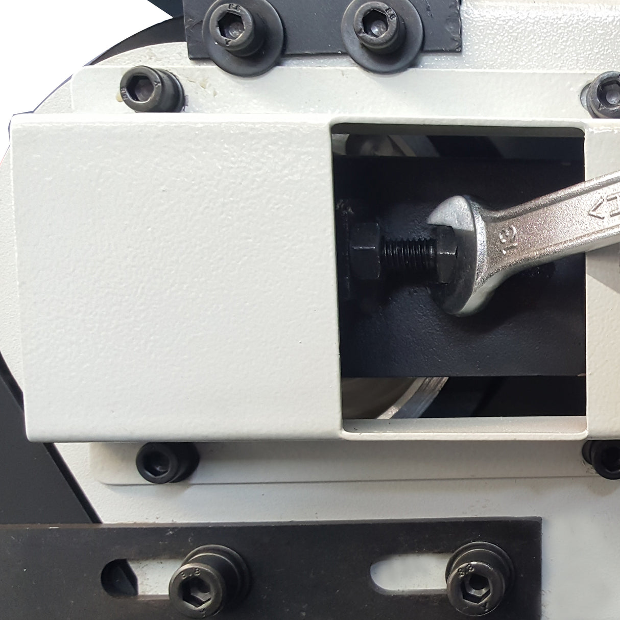 Belt Grinder, 4 x 48 in Belt Sande, Wheel Metal Belt Grinder/Sander, Sander with Cast Iron Base, High Speed Belt Grinder 110V-60HZ-1PH,BG-4