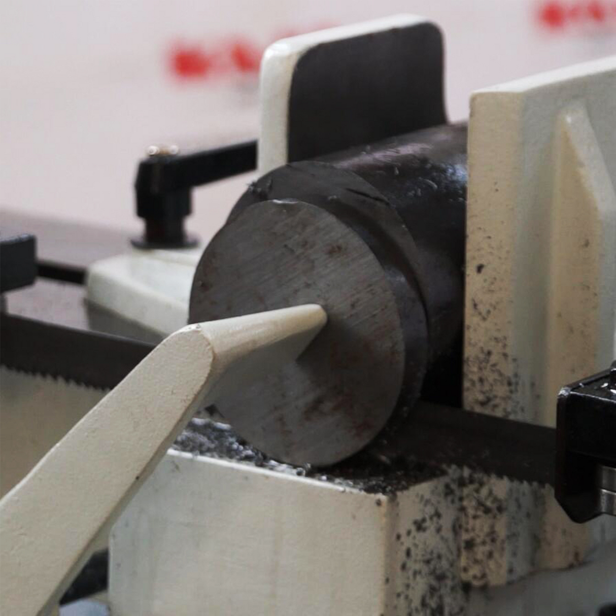 Metal Bandsaw 9"Horizontal Metal Cutting Band Saw 4 Steps Blade Speed Metal Band Saw, Space Saver Movable Metal Cutting Band Saw 115V&230V Dual Voltage Prewired 1PH BS-912B