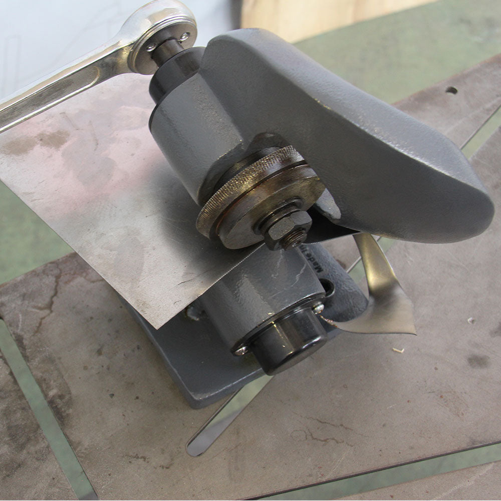 Metal Shear