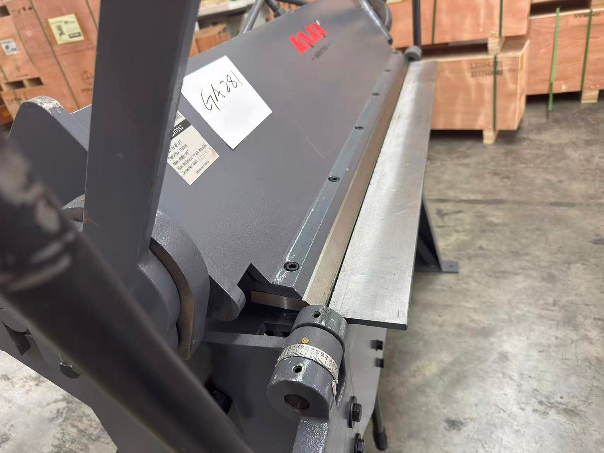 (Not Brand New) KAKA industrial W-4812T 48-Inch Heavy Duty Sheet Metal Straight Brake (Copy)