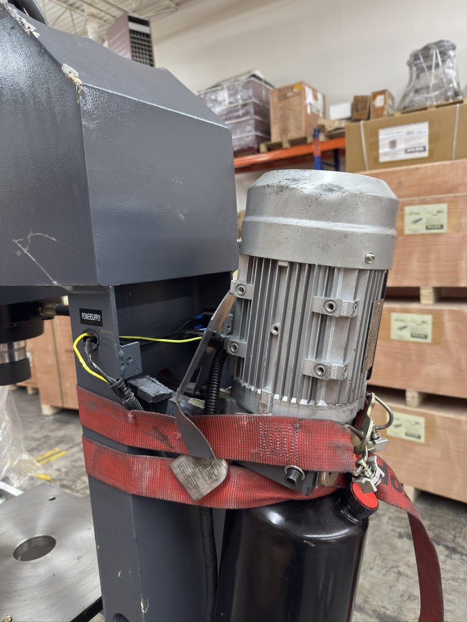 (Not Brand New) KAKA INDUSTRIAL Heavy Duty Electric Hydraulic Shop Press, Electric Pump H-Frame Shop Press with Gear pump, 50 ton Frame Capacity, 8.6 in Stroke 220V Single phase HP-50 (Copy)