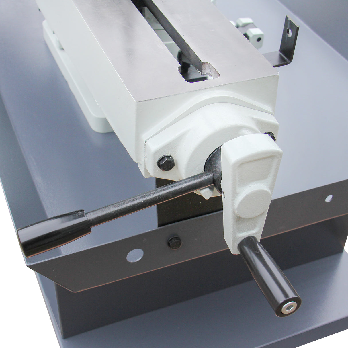 KAKA Industrial BS-712R horizontal bandsaw, the bow can be swiveled between 45° and 90°Solid Design, Metal Cutting Band Saw, High Precision Metal Band Saw with 1.5HP motor 115V230V-60HZ