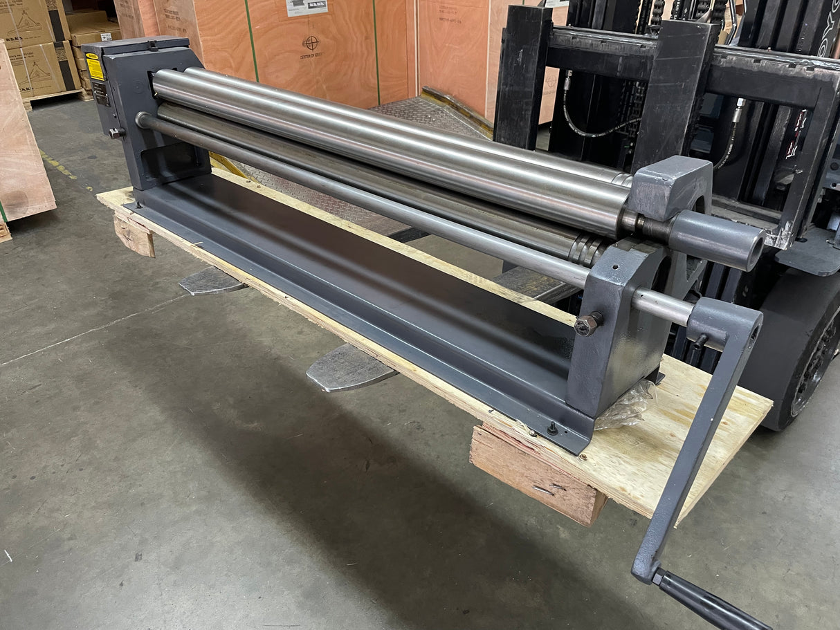 KAKA INDUSTRIAL Slip Roll Machine, 50Inch Width 16-Ga. (0.06Inch) Thick Steel Capacity, Heavy-Duty Sheet Metal Roller with Quick-Release Top Roller, for Workshop and Fabrication Shops LW01-5016  (Not brand new)