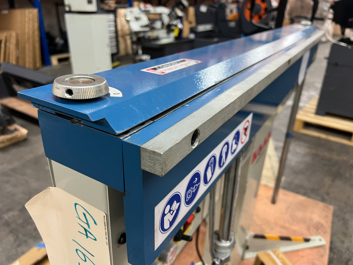 (Not Brand New) 48 inches Magnetic Brake, 6 ton magnetic clamping Magnabend Box and Pan Brake EB-4816M 16-Gauge Capacity 220V Single Phase