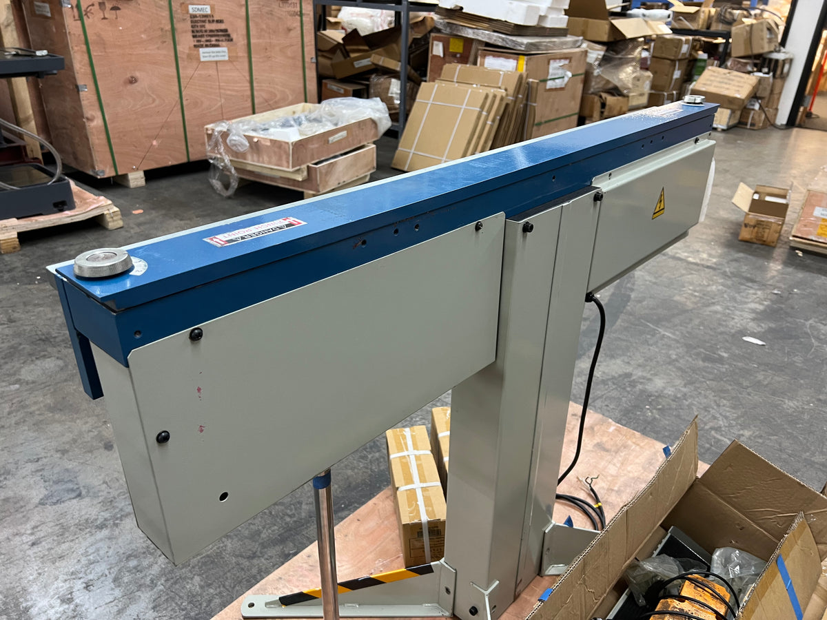 (Not Brand New) 48 inches Magnetic Brake, 6 ton magnetic clamping Magnabend Box and Pan Brake EB-4816M 16-Gauge Capacity 220V Single Phase