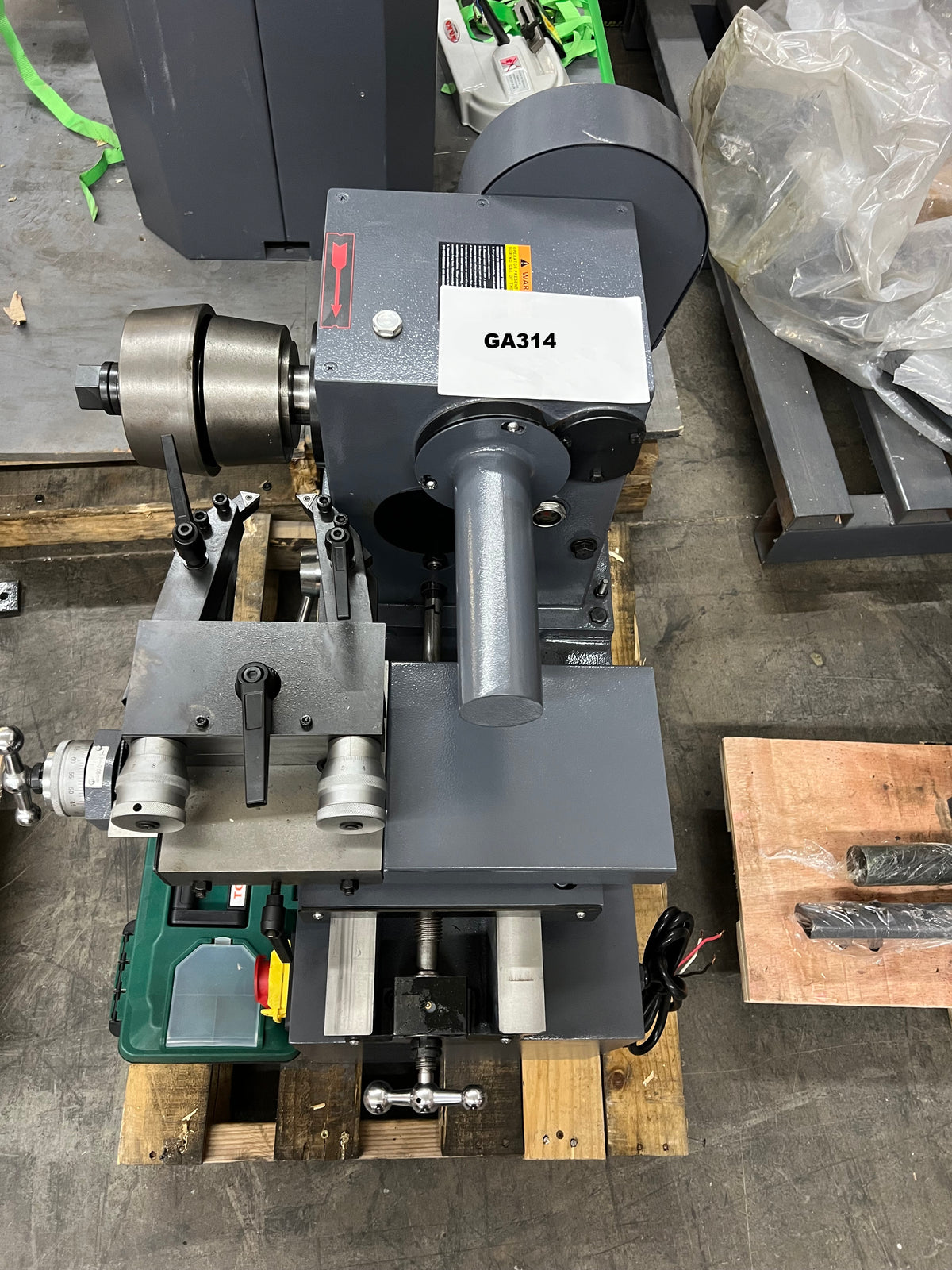 (Not Brand New) Brake Drum & Disc Resurfacing Lathe Machine C9335A 220V 3P