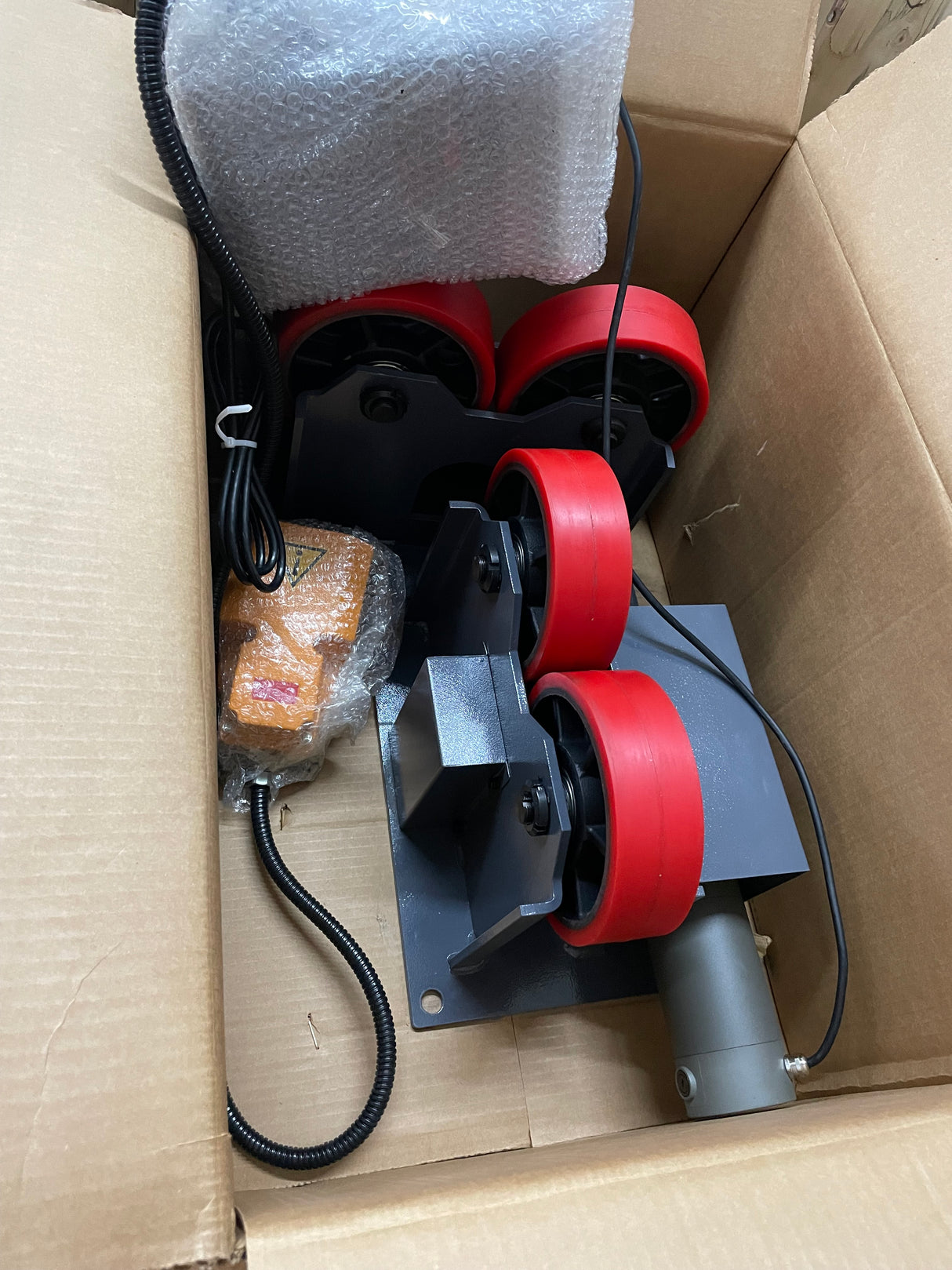 (Not Brand New) KAKA INDUSTRIAL Welding Turning Rolls, 2650lb Capacity Electric Pipe Roller, 0.78-31 Inch Adjustable Diameter Motorized Positioner for Tank and Pipeline Fabrication, 220V TRS-1200