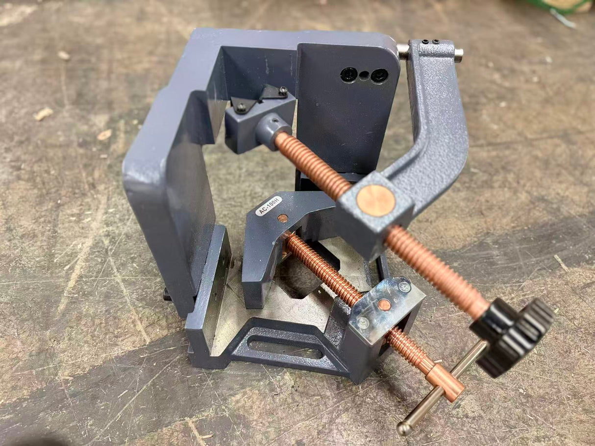(Not Brand New) 3 Axis Welders Clamp, Heavy Duty Cast Iron Angle Clamp AC-100H