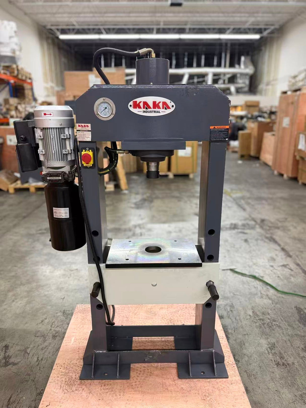 (Not Brand New) KAKA INDUSTRIAL Hydraulic Press, 25-Ton H-Frame Hydraulic Shop Press HP-25