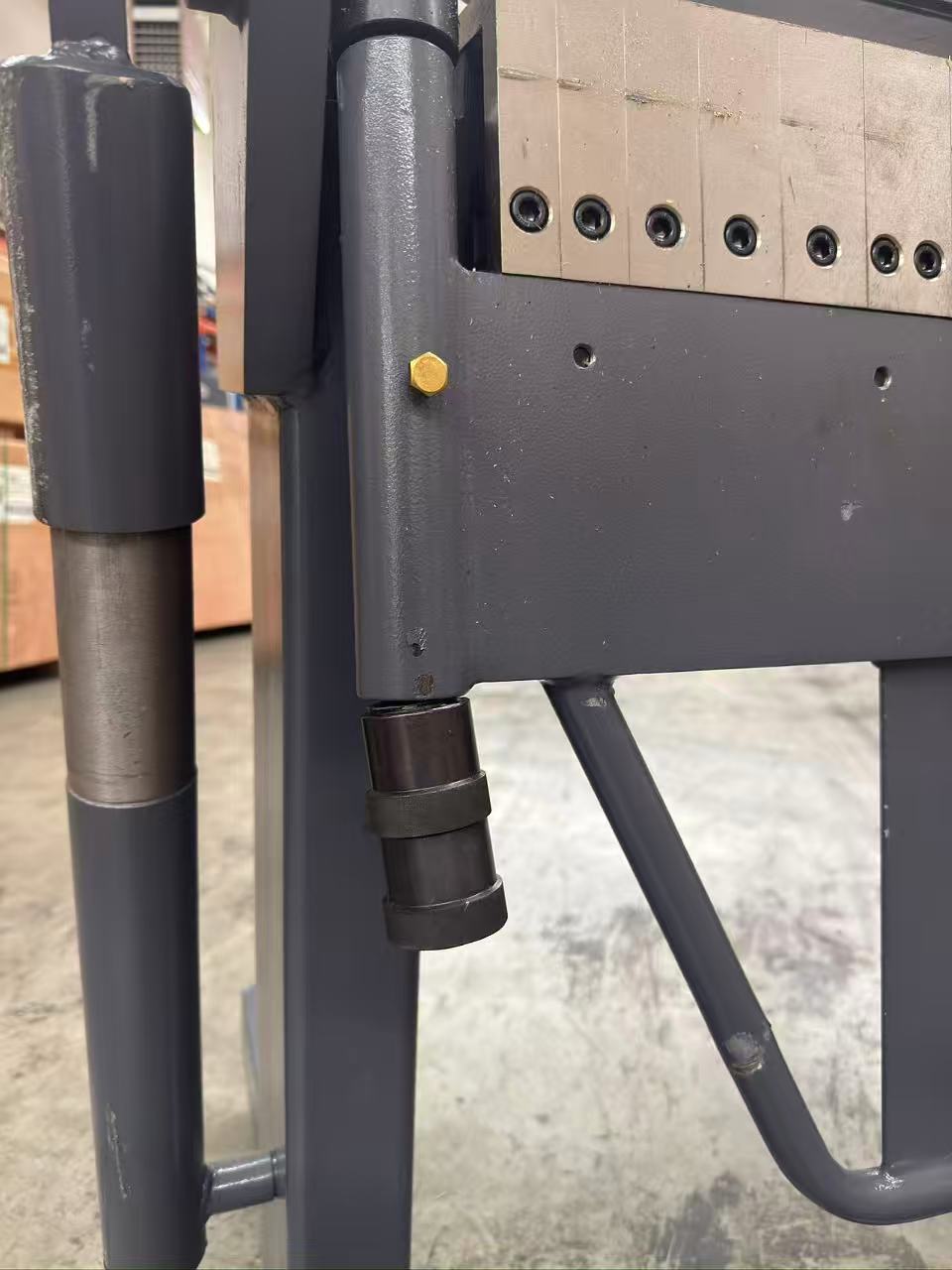 (Not Brand New) Pan and Box Brake Foot Clamp,50-Inch Max Clamping Bar Lift 1.9 Inch, Max Box Depth 2 Inch, Folding Angle 0-135 Degree, Sheet Metal Folding Machine,PBB-5014A
