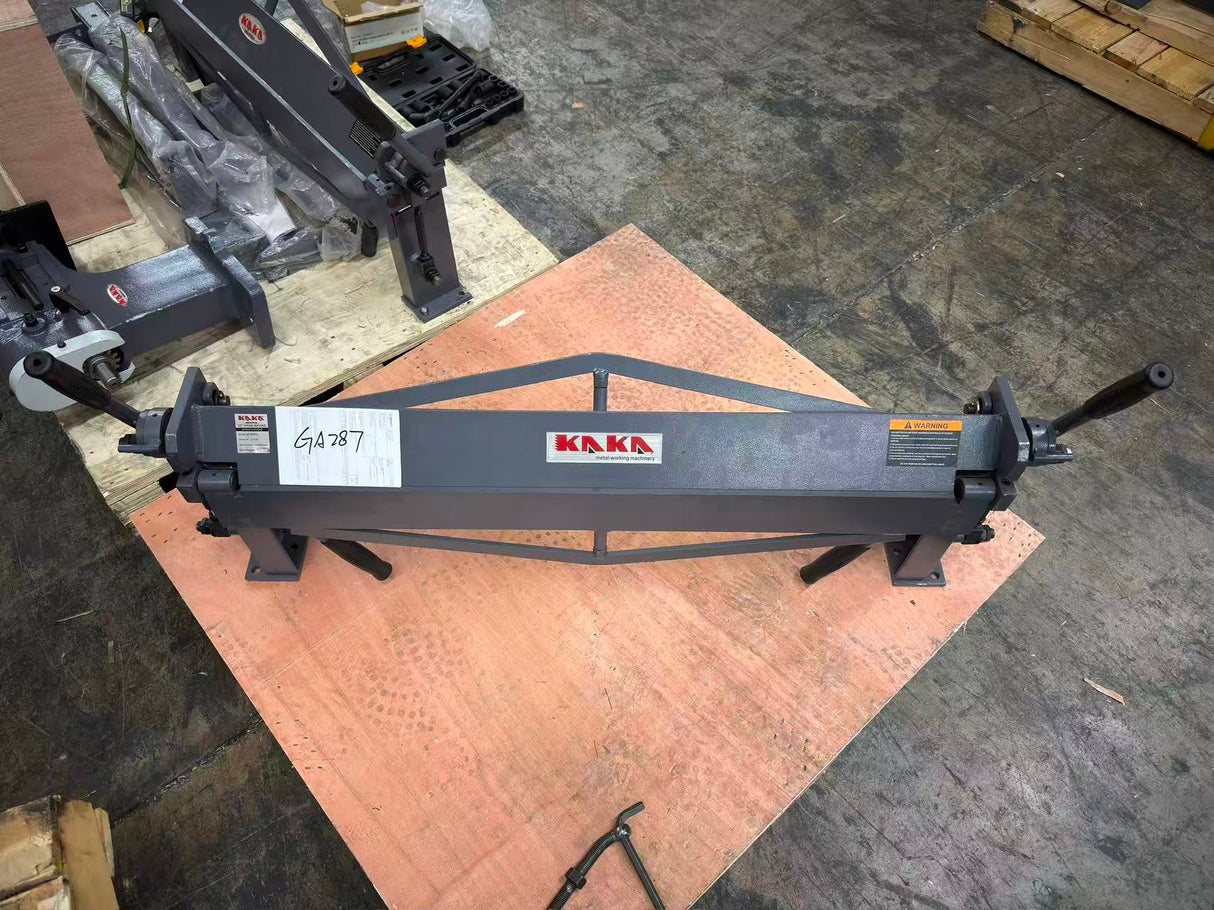 (Not Brand New) 36-Inch Sheet Metal Bending Brake High Precision 20 Gauge Mild Steel Capacity MB-36