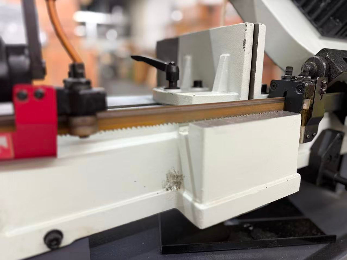 (Exhibition Demo Machine) Kaka Industrial BS-712N | 7x12" Horizontal Metal Band Saw, 1.5HP Dual Voltage